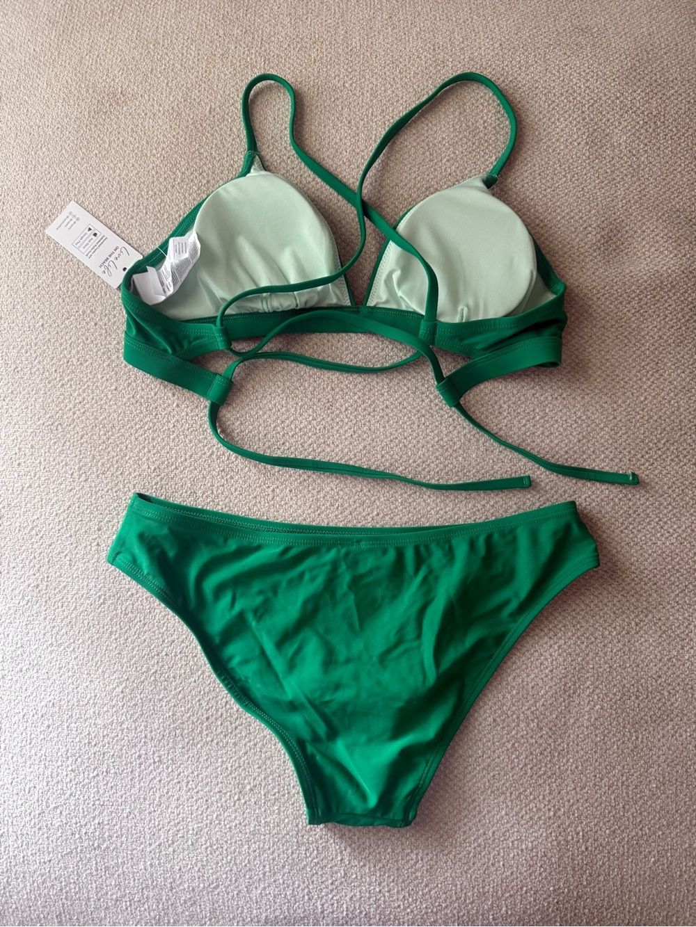 Cupshe Green Triangle Bikini Set - Picture 7 of 10